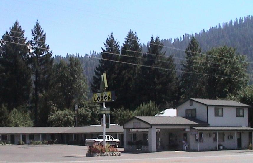 Forest Lodge Motel LLC — photo 21