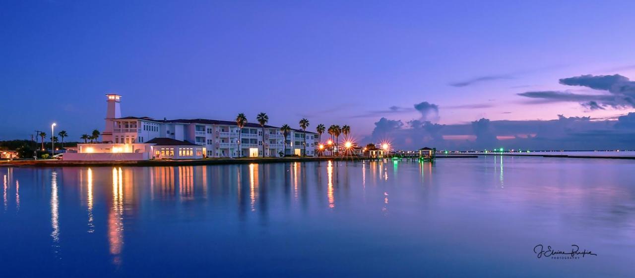 Lighthouse Inn at Aransas Bay — photo 9