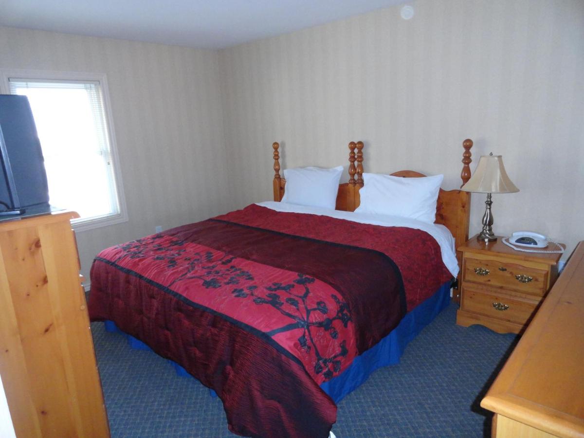 Rainbow House Bed & Breakfast — photo 22