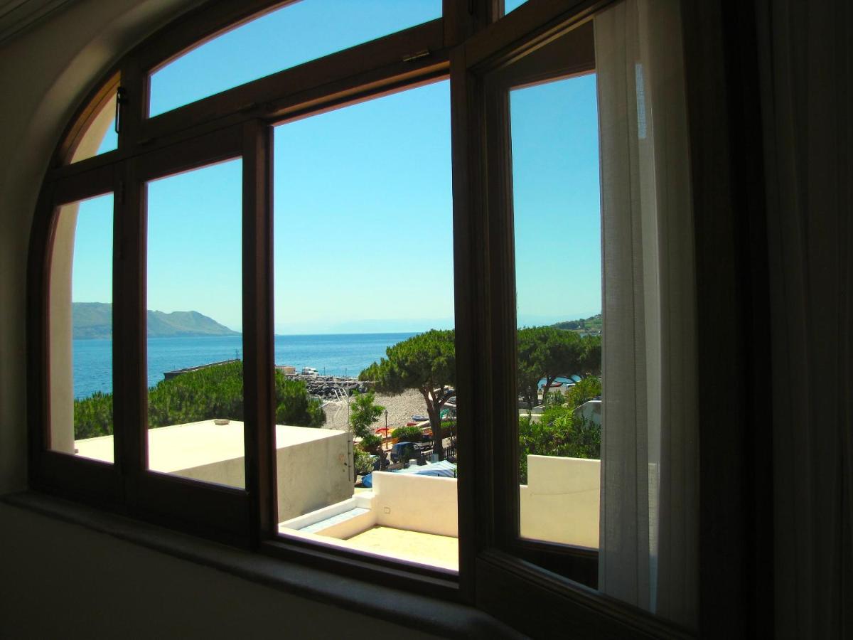 Hotel Santa Marina Antica Foresteria photo
