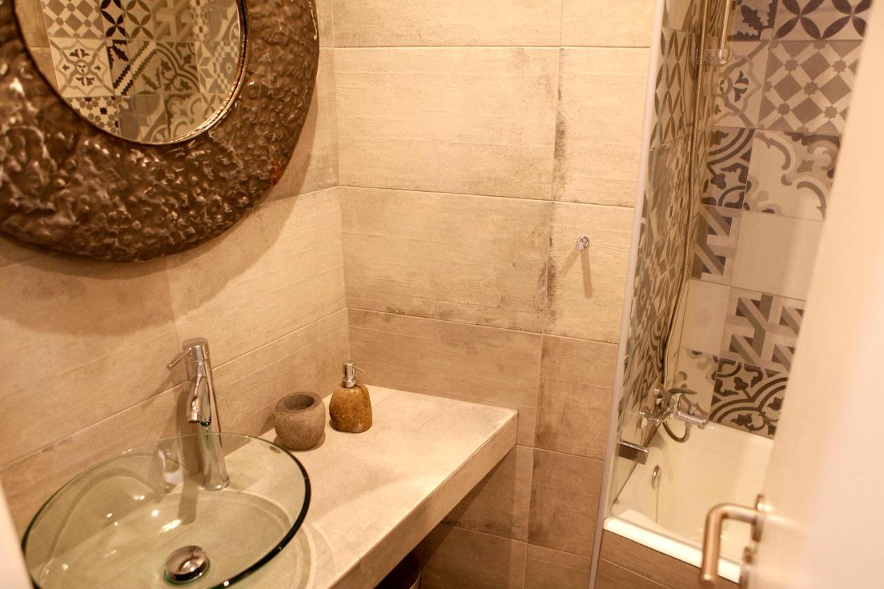 Old Fence Studios - By Mayoral - 3