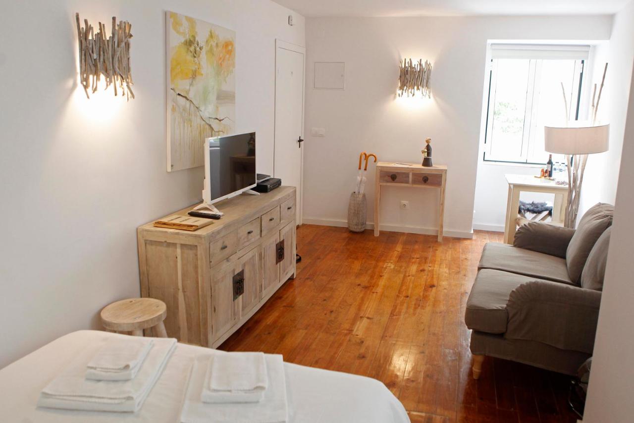 Old Fence Studios - By Mayoral - 5