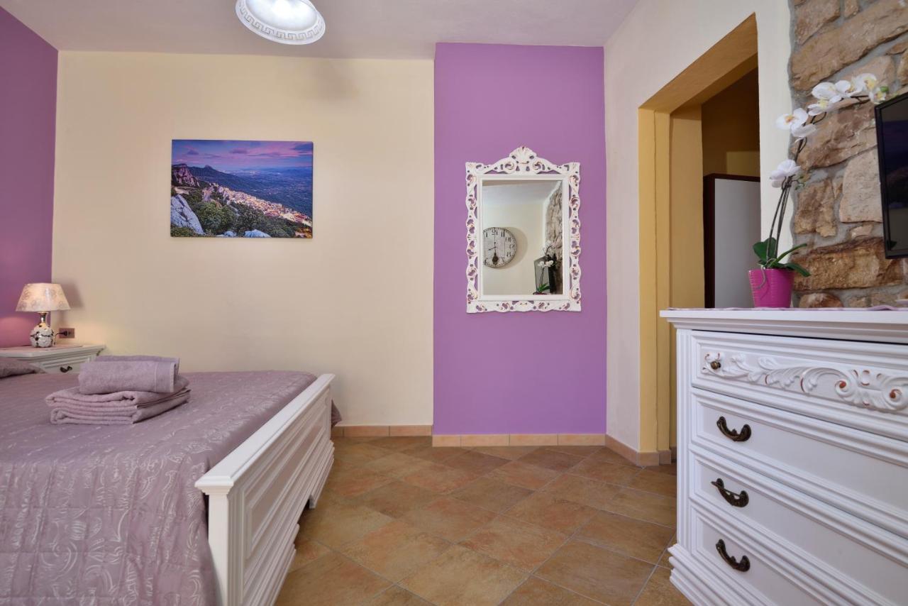 B&B Issicoro