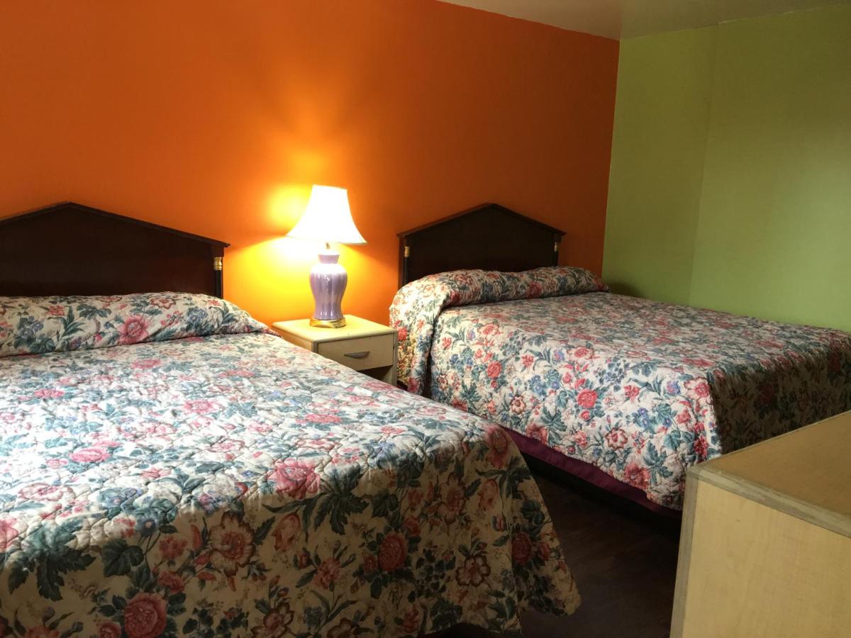 Sun Castle Motel — photo 16