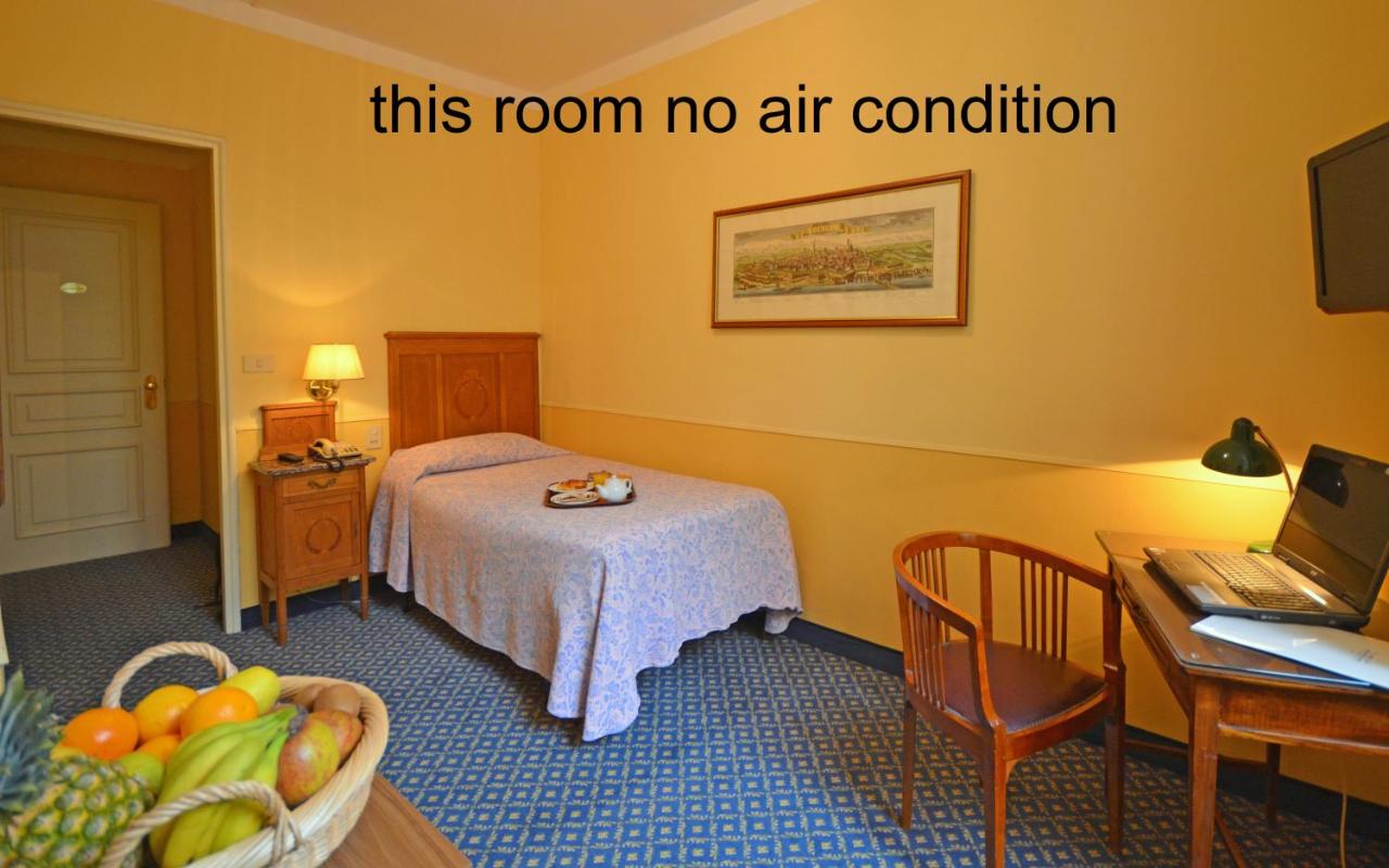 Hotel Roma e Rocca Cavour photo