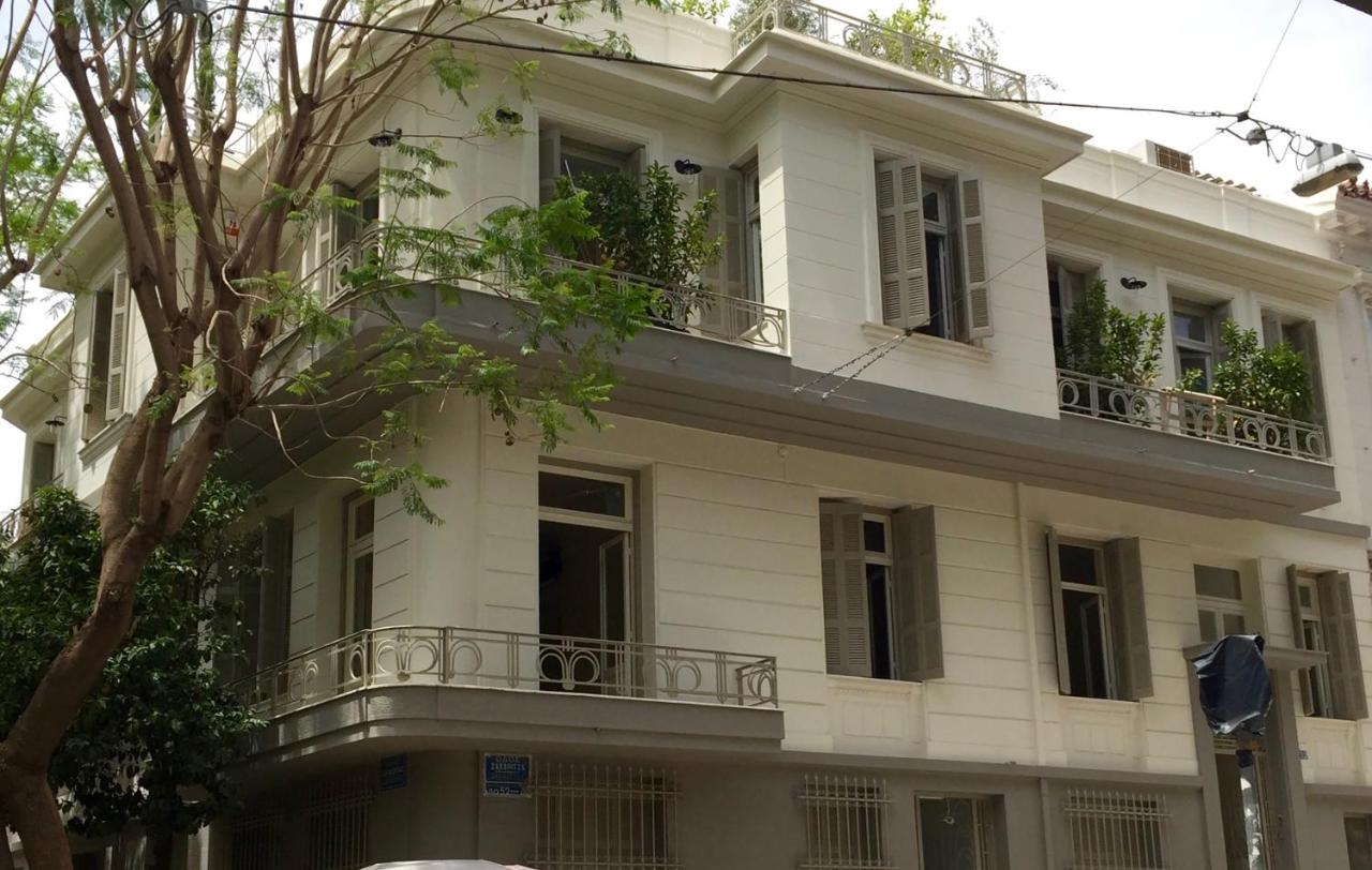 1930's Athenian House by YHA - 2