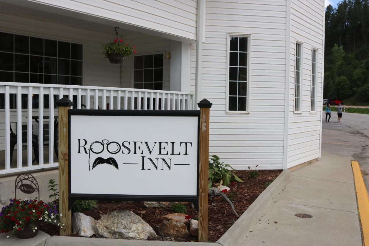 Roosevelt Inn Mount Rushmore — photo 24
