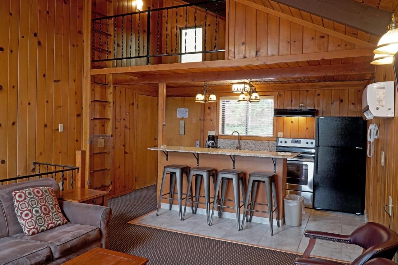 The Pines Resort & Conference Center — photo 15
