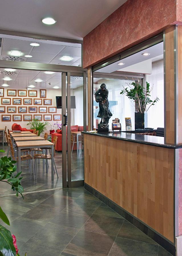 Hotel Marina, Peñíscola, Spain - Booking.com