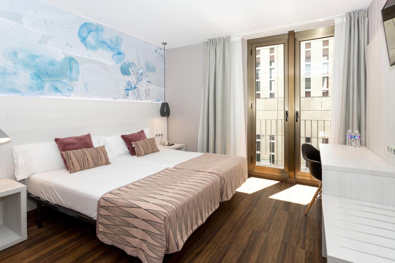 dónde alojarse en Barcelona donde dormir barato mejores hoteles y apartamentos Cataluña