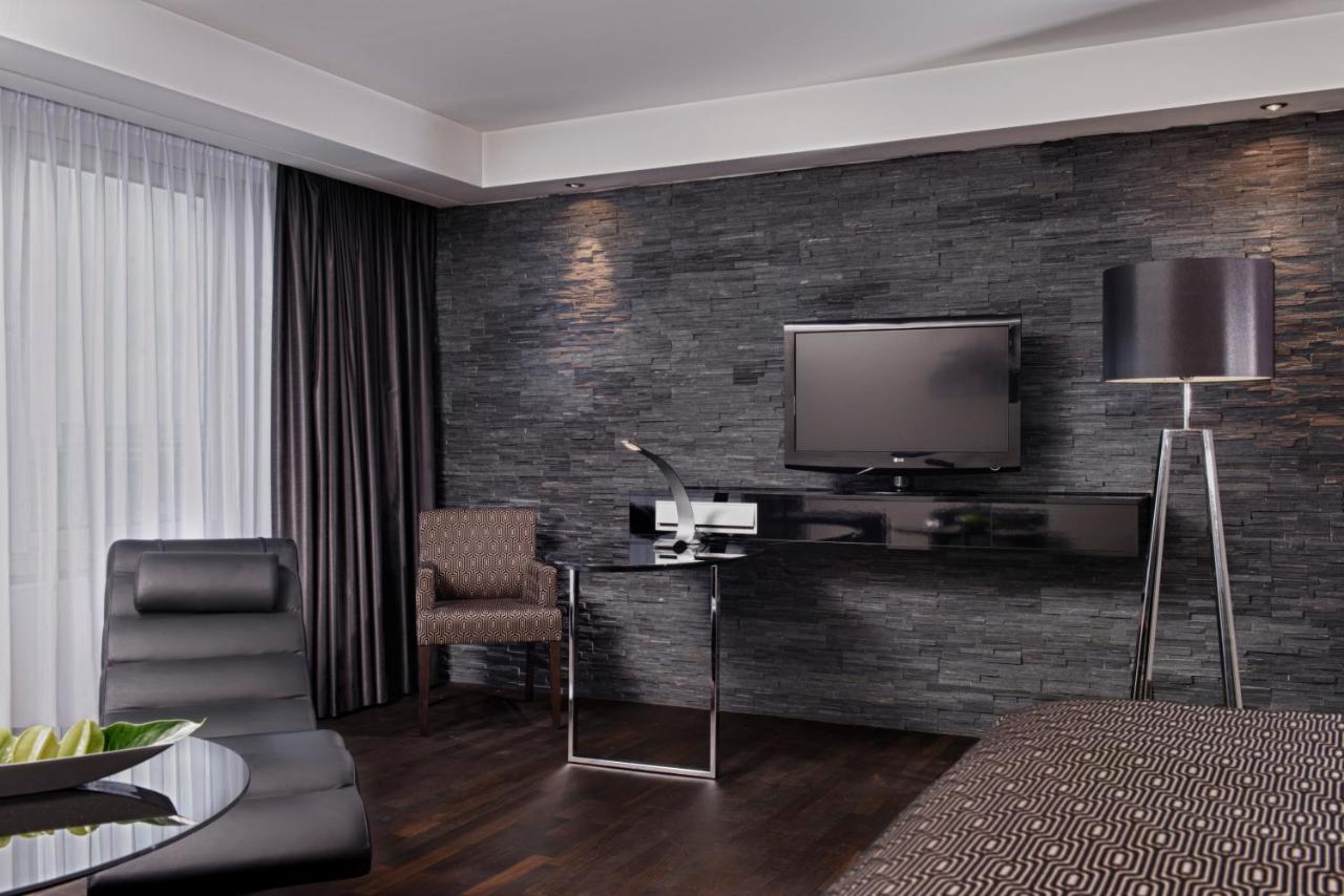 Hotel Palace Berlin photo