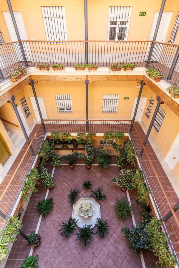 Bedouin Chic Rooftop - Space Maison Apartments, Sevilla ...