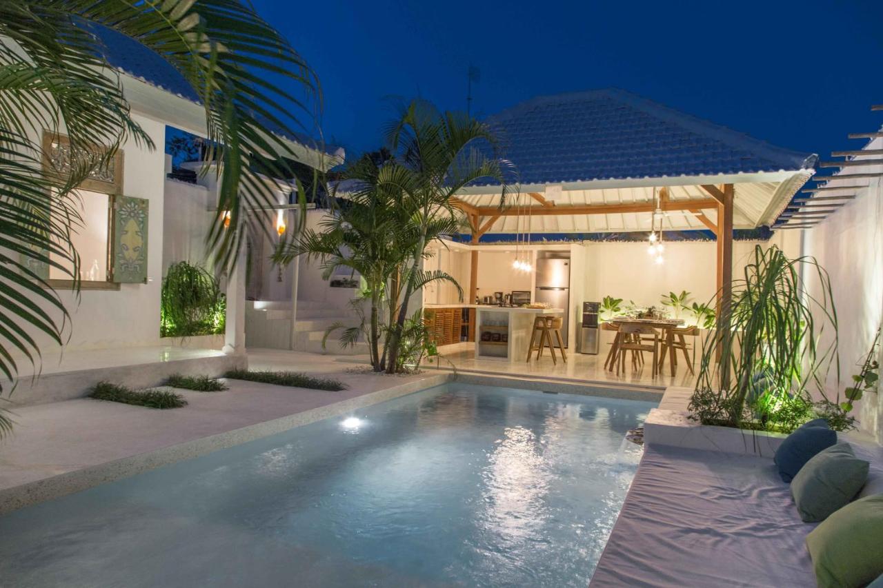 Villa Azcoyen - 3BR Villa in Canggu - 4