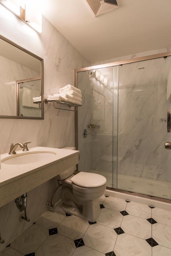 John Hotel — photo 3