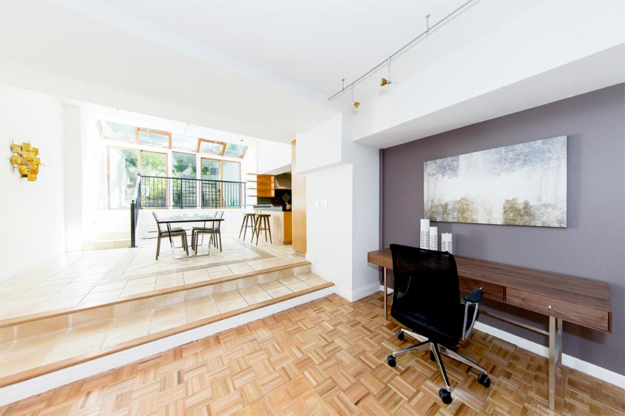 Chelsea Pines Inn - 5