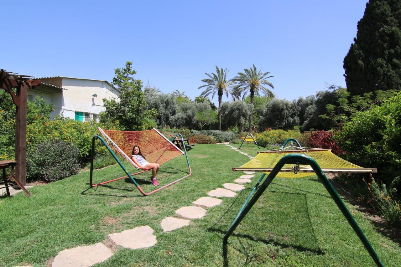 Ashdot Yaacov Ichud Kibbutz Country Lodging