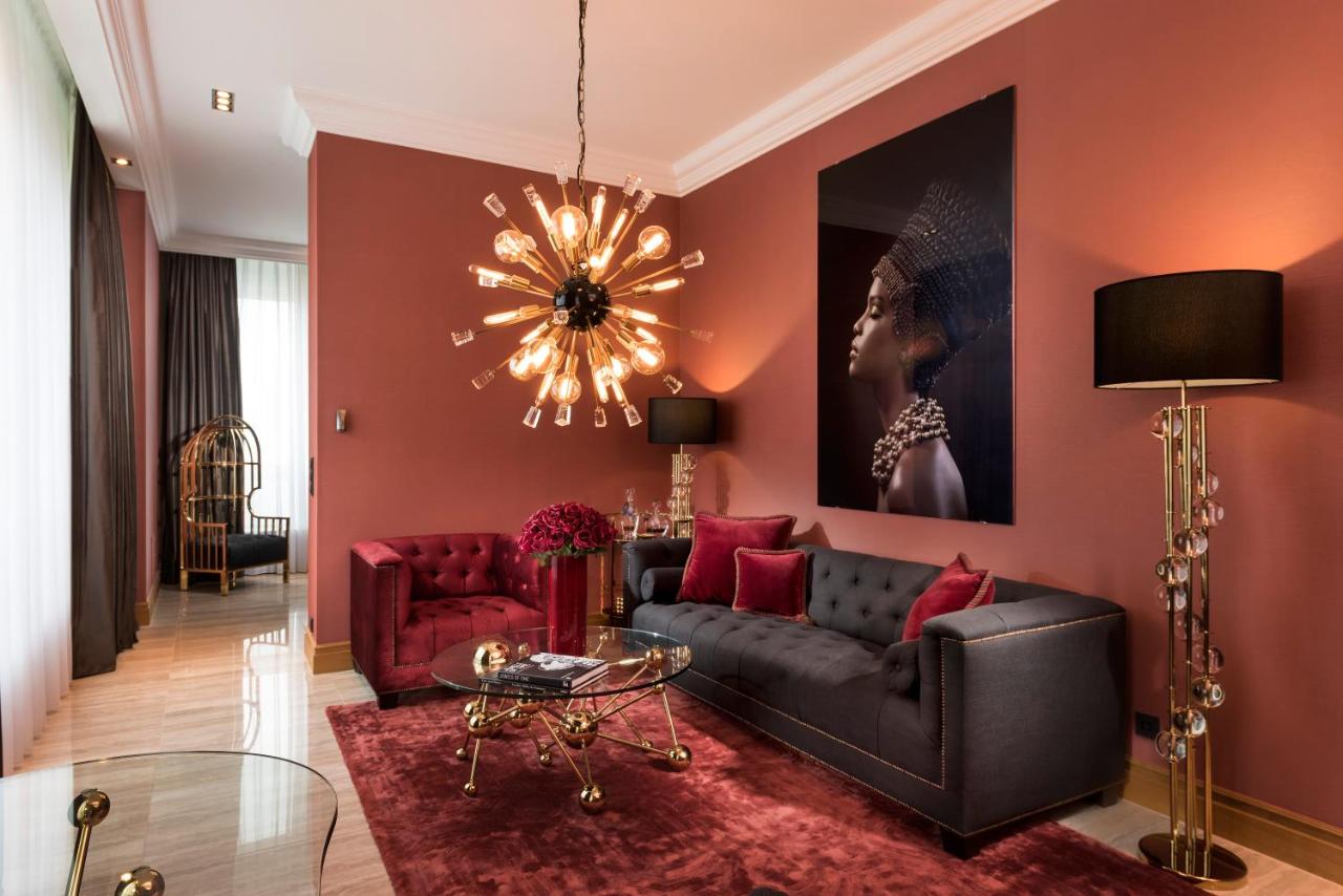 Hotel Palace Berlin photo