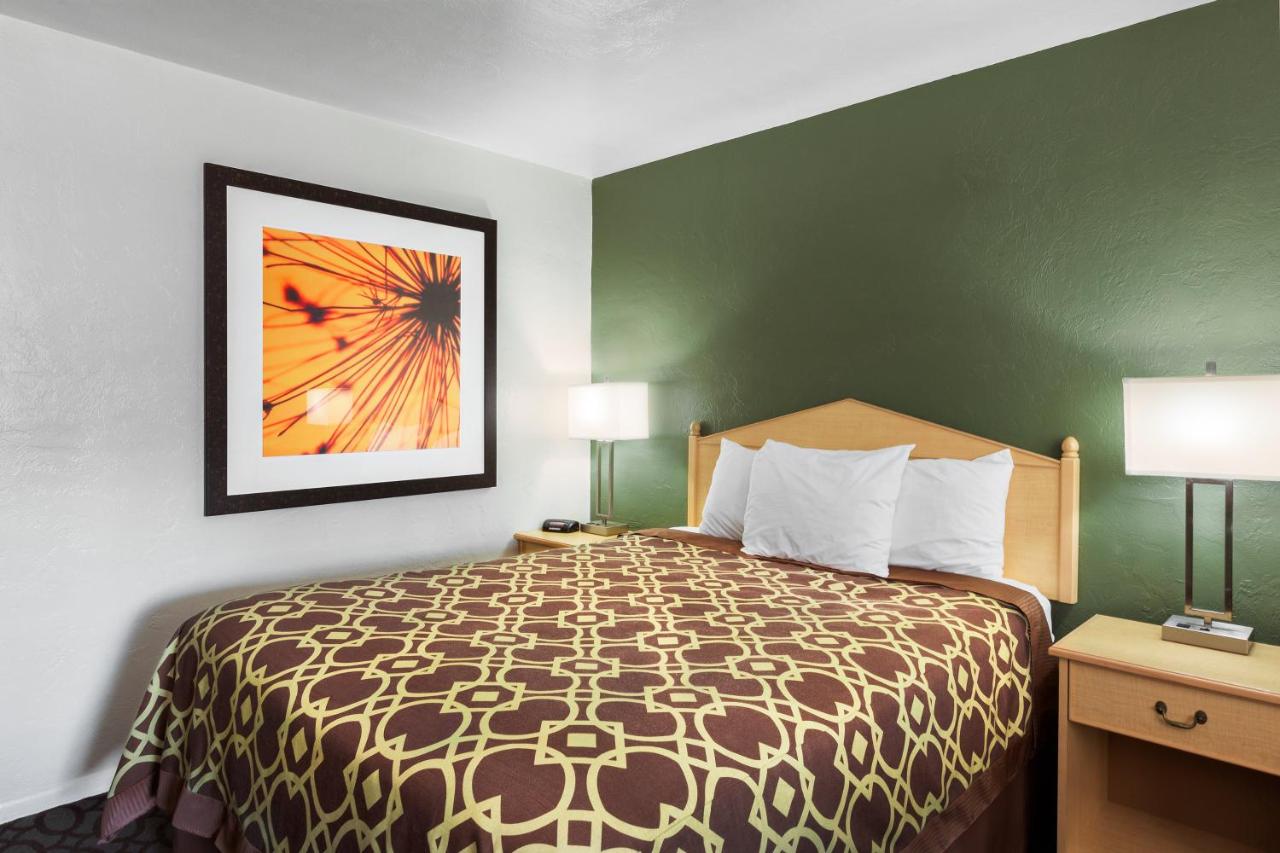 Downtown Inn — photo 9