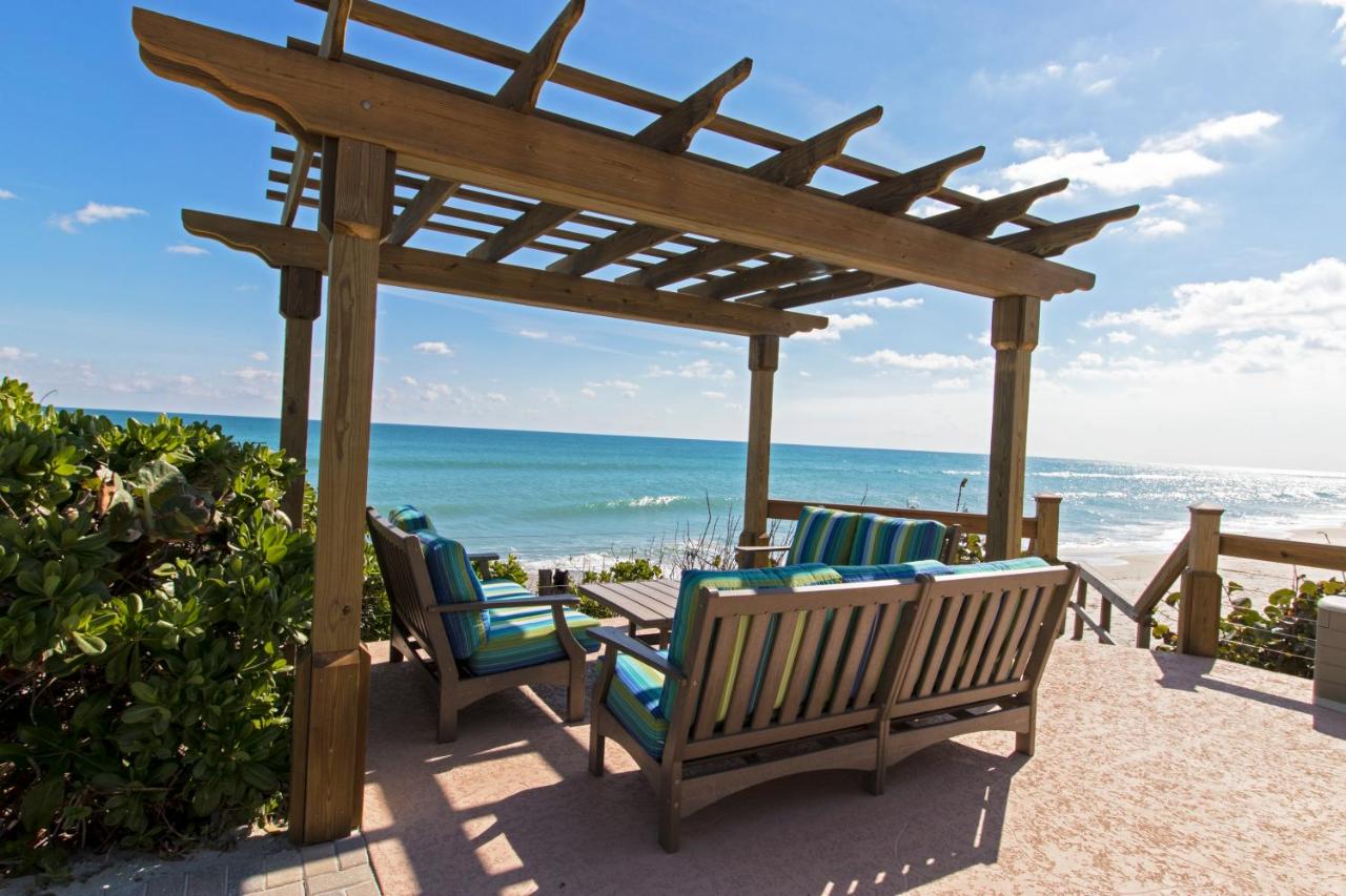 Image: Sea View Inn