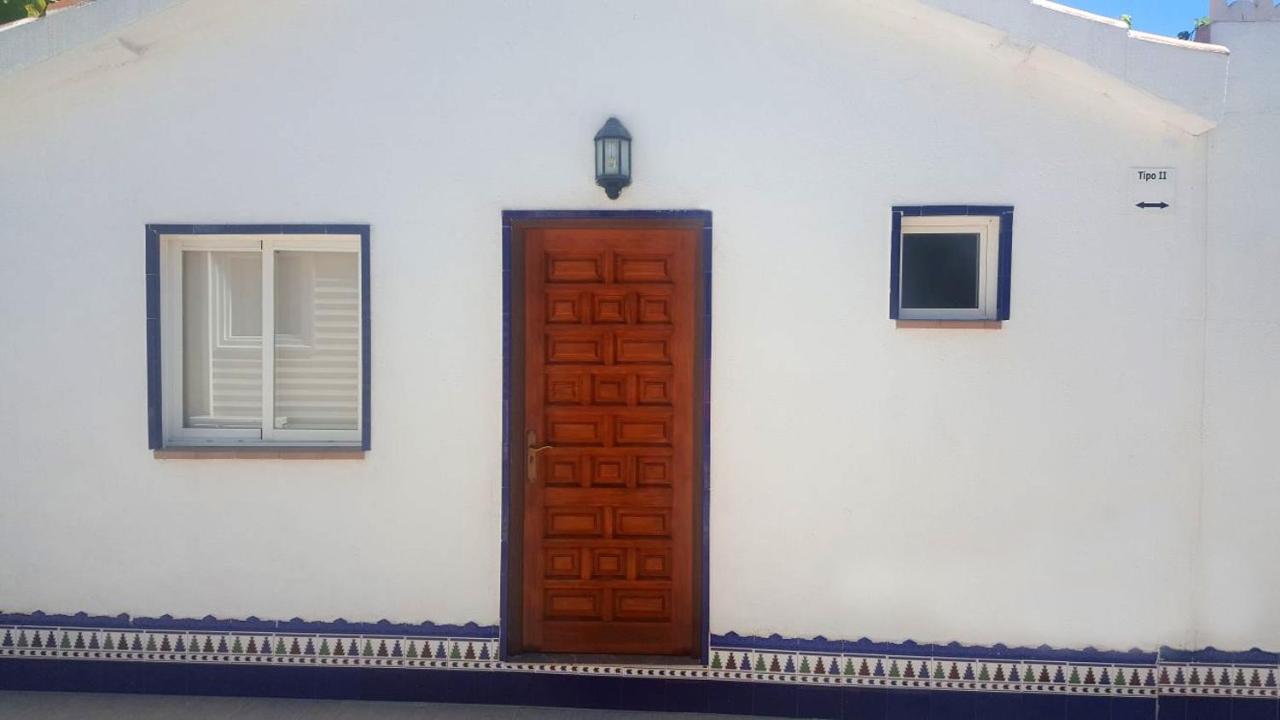 Camping Los Pinos (Espanha Peníscola) - Booking.com