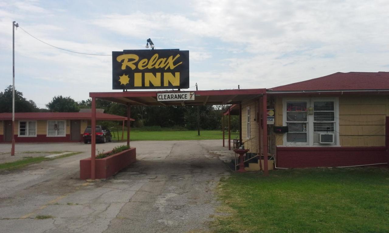 Relax Inn — photo 16