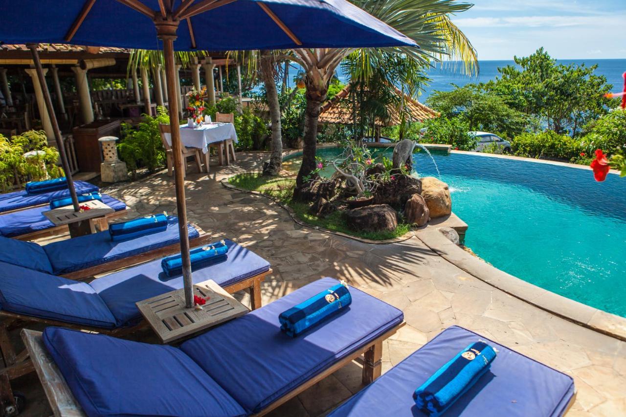 Blue Moon Villas Resort - 4