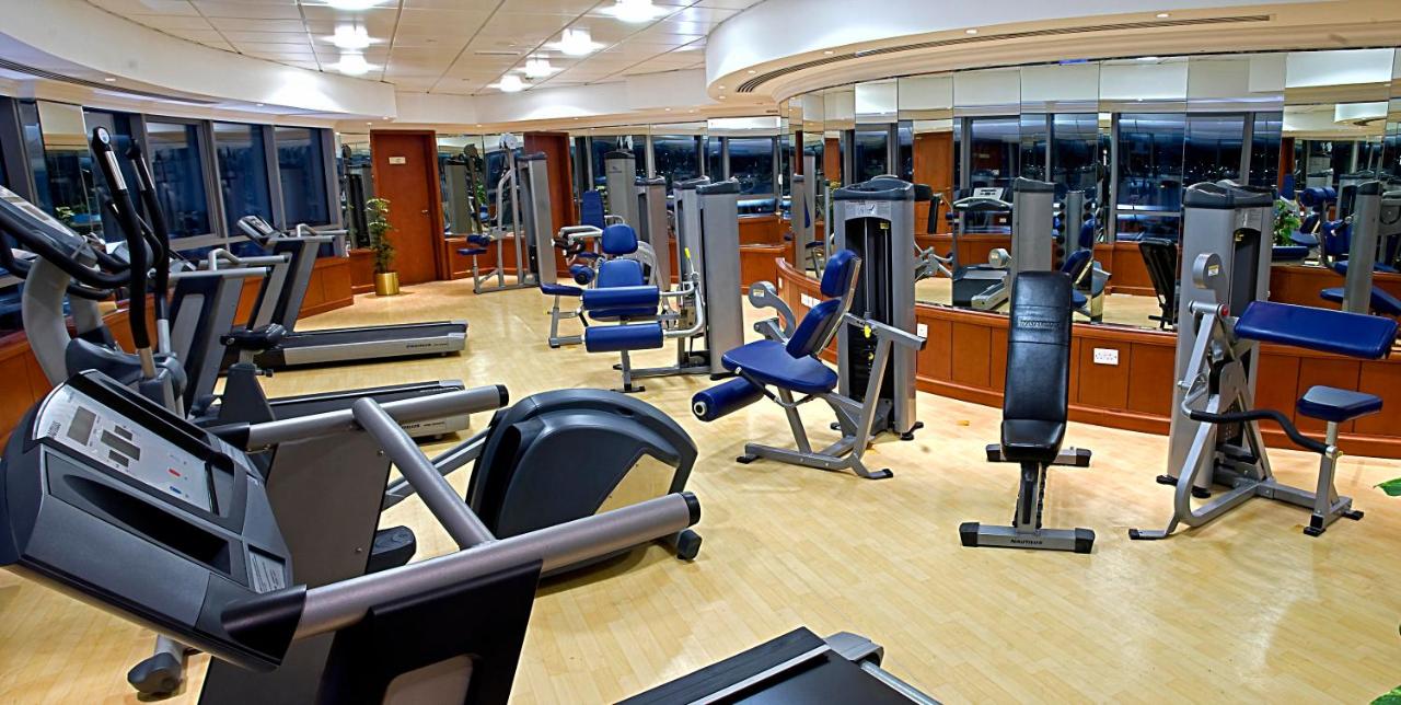 City Seasons Hotel Dubai photo