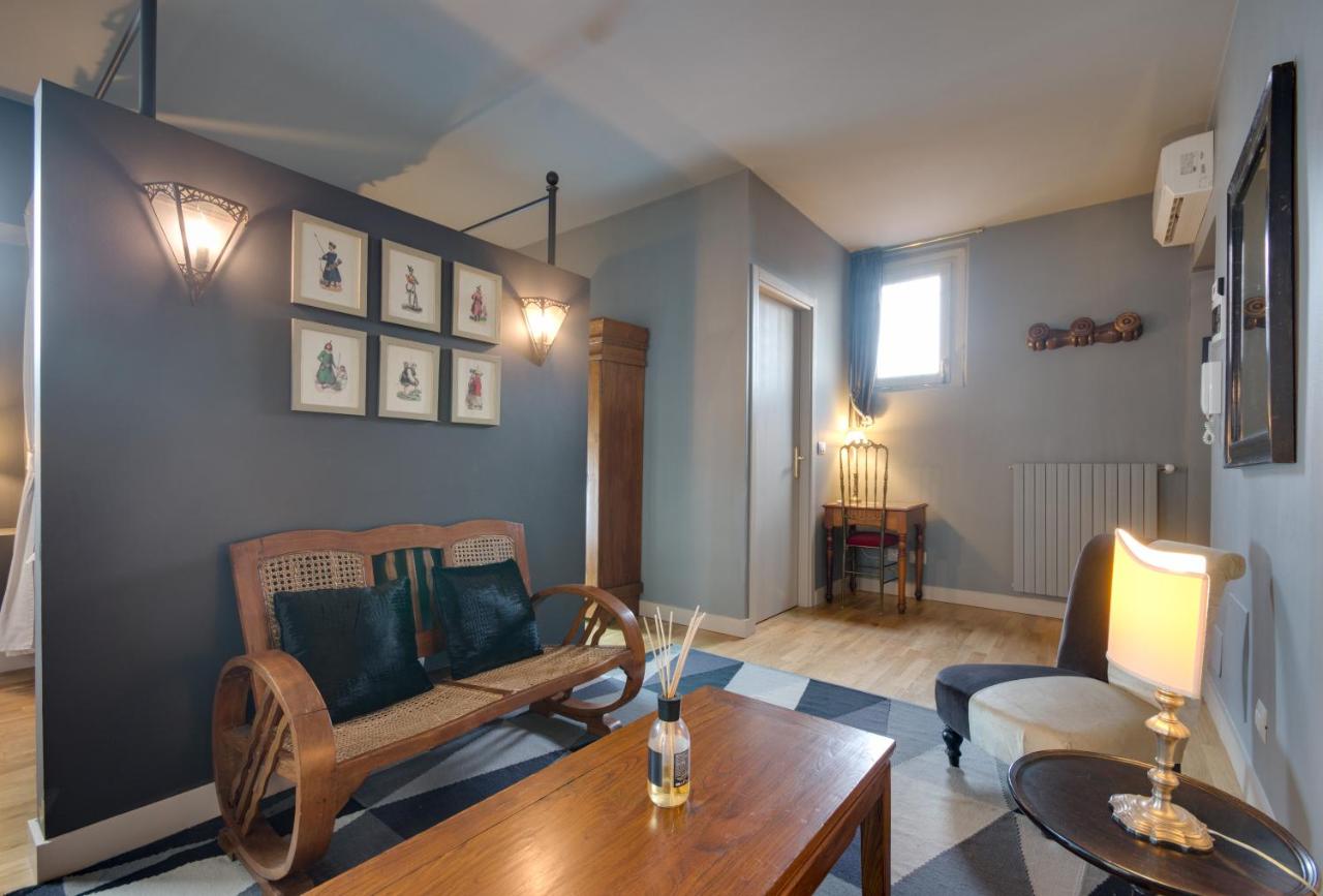 Porta Palace Apartments photo