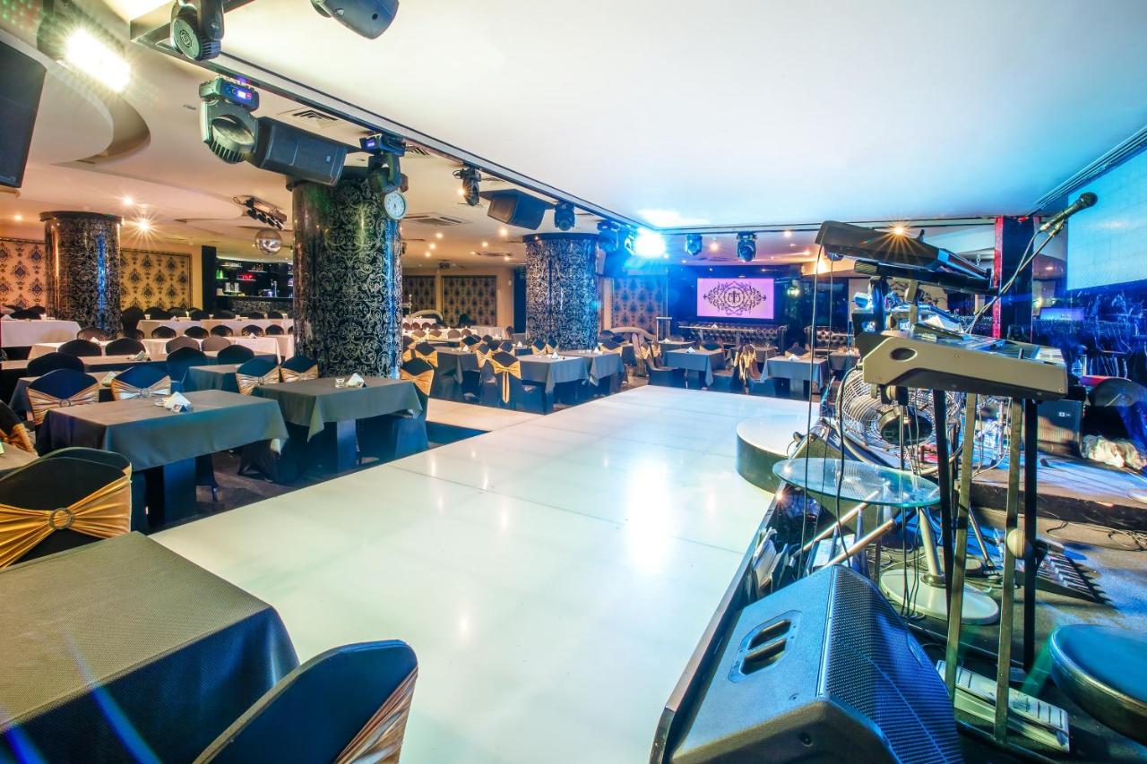 Grand Excelsior Hotel Deira photo