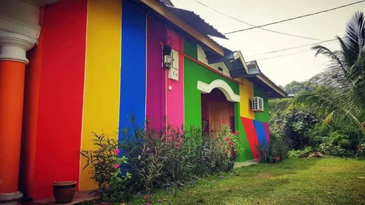 Taman negara rainbow guest house