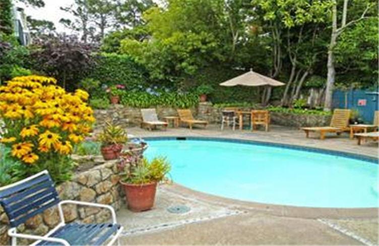 Normandy Inn — photo 8