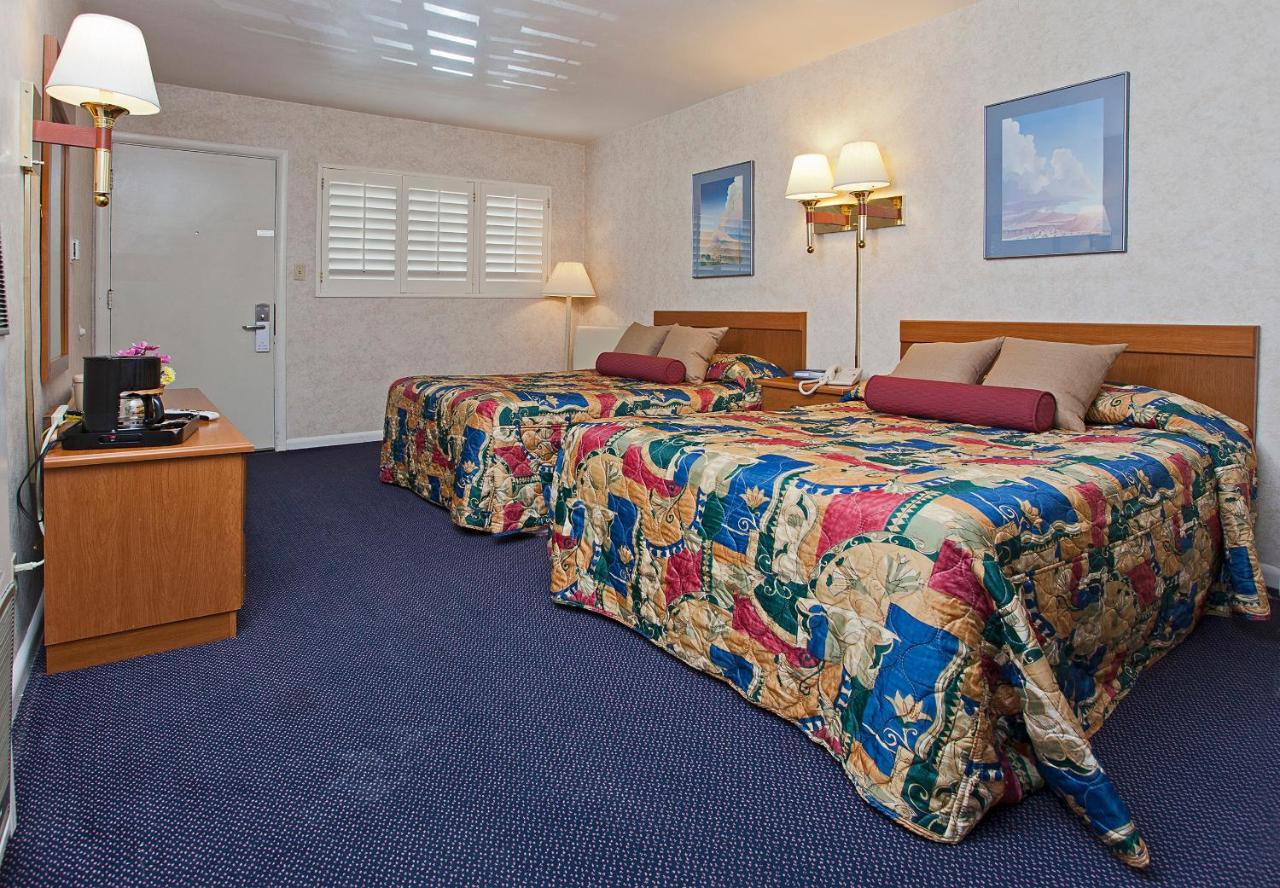 Townhouse Motel — photo 7