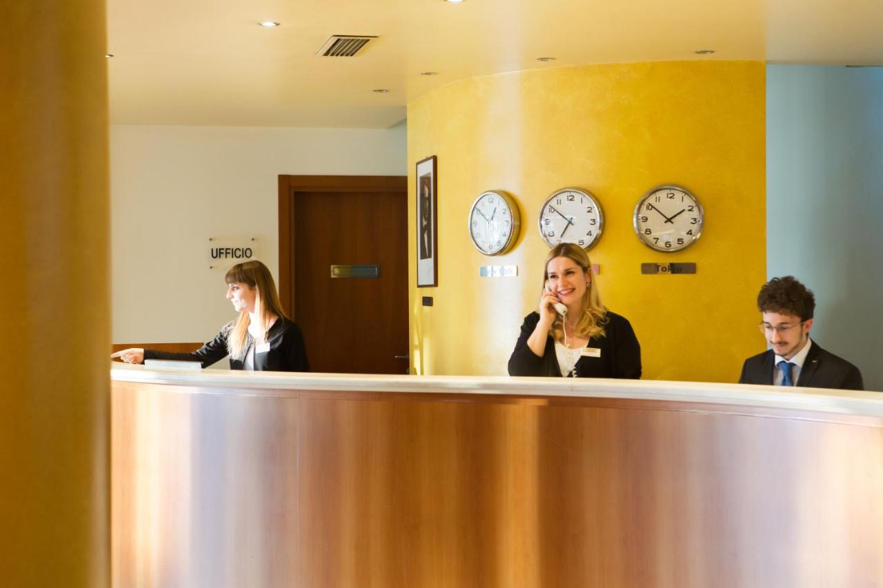 Hotel Montemezzi photo