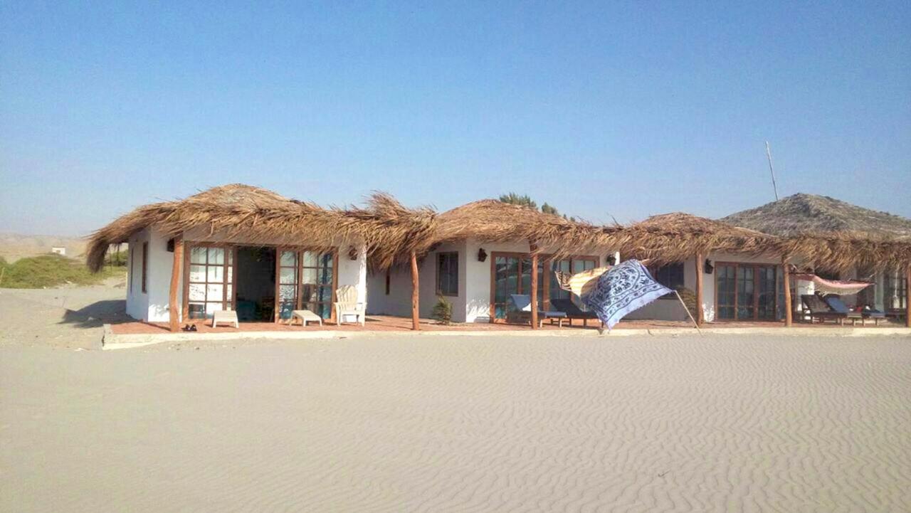 Beach: Inkawasi