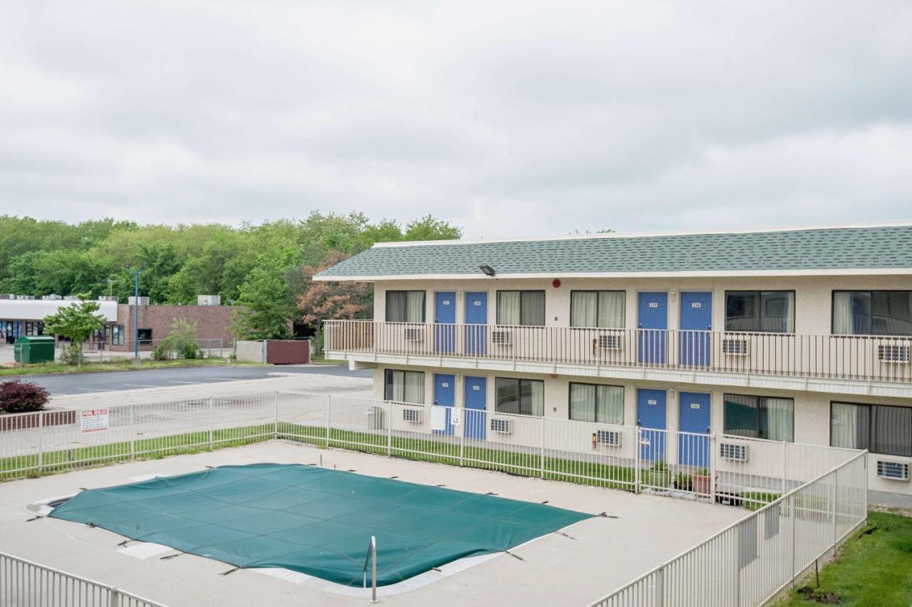 Sky Vu Motel — photo 20
