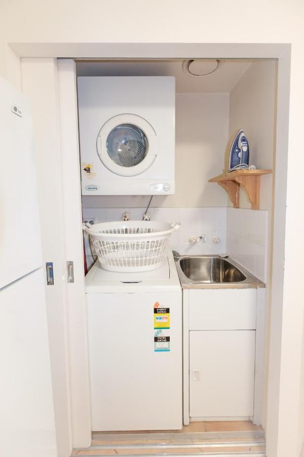Sanctuary Lake Apartments photo