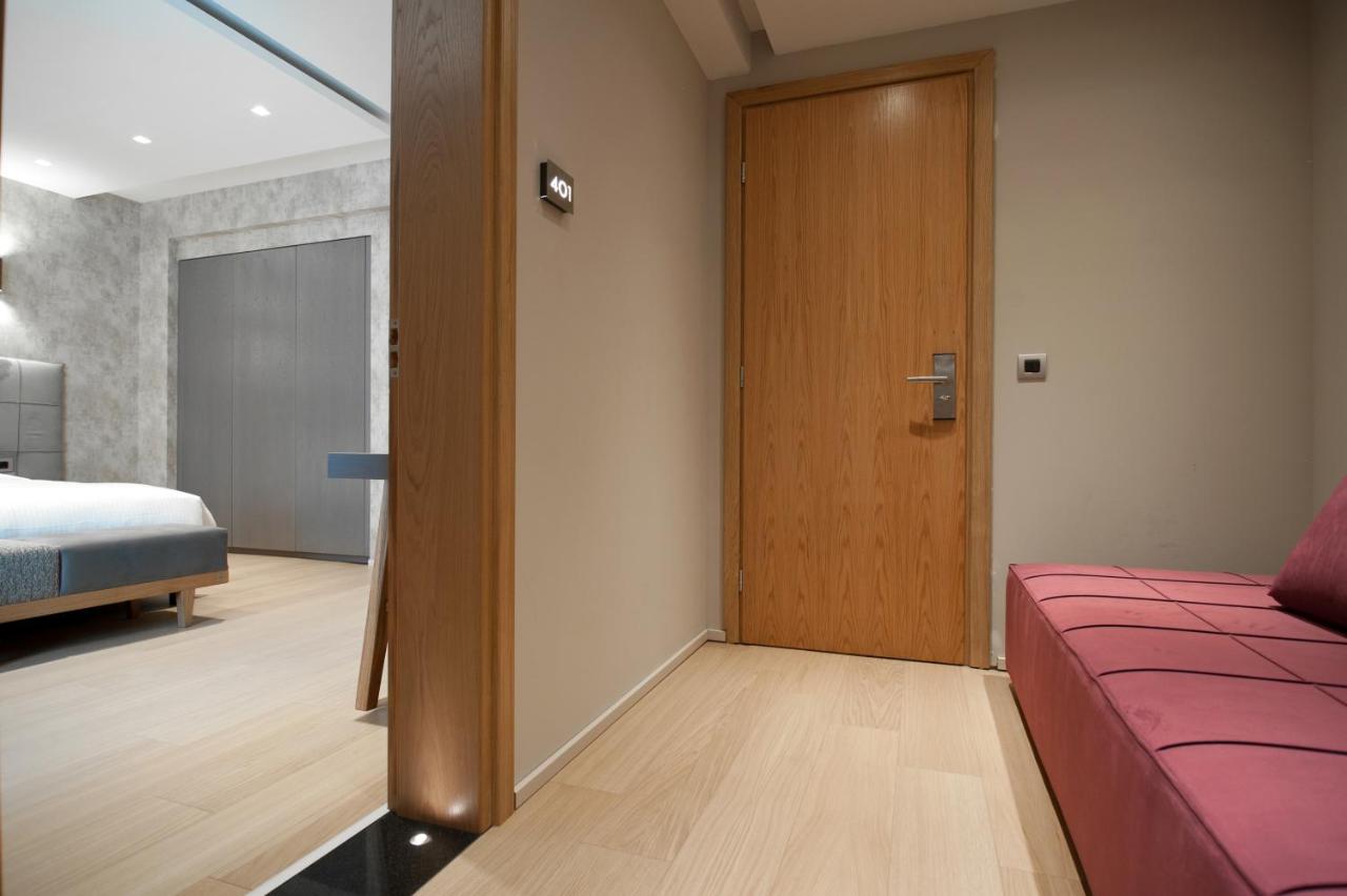 Athenaeum Grand Hotel - 3