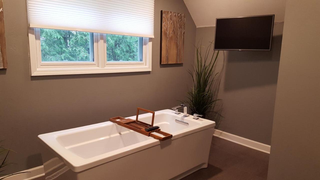Homestead Suites - Fish Creek — photo 24