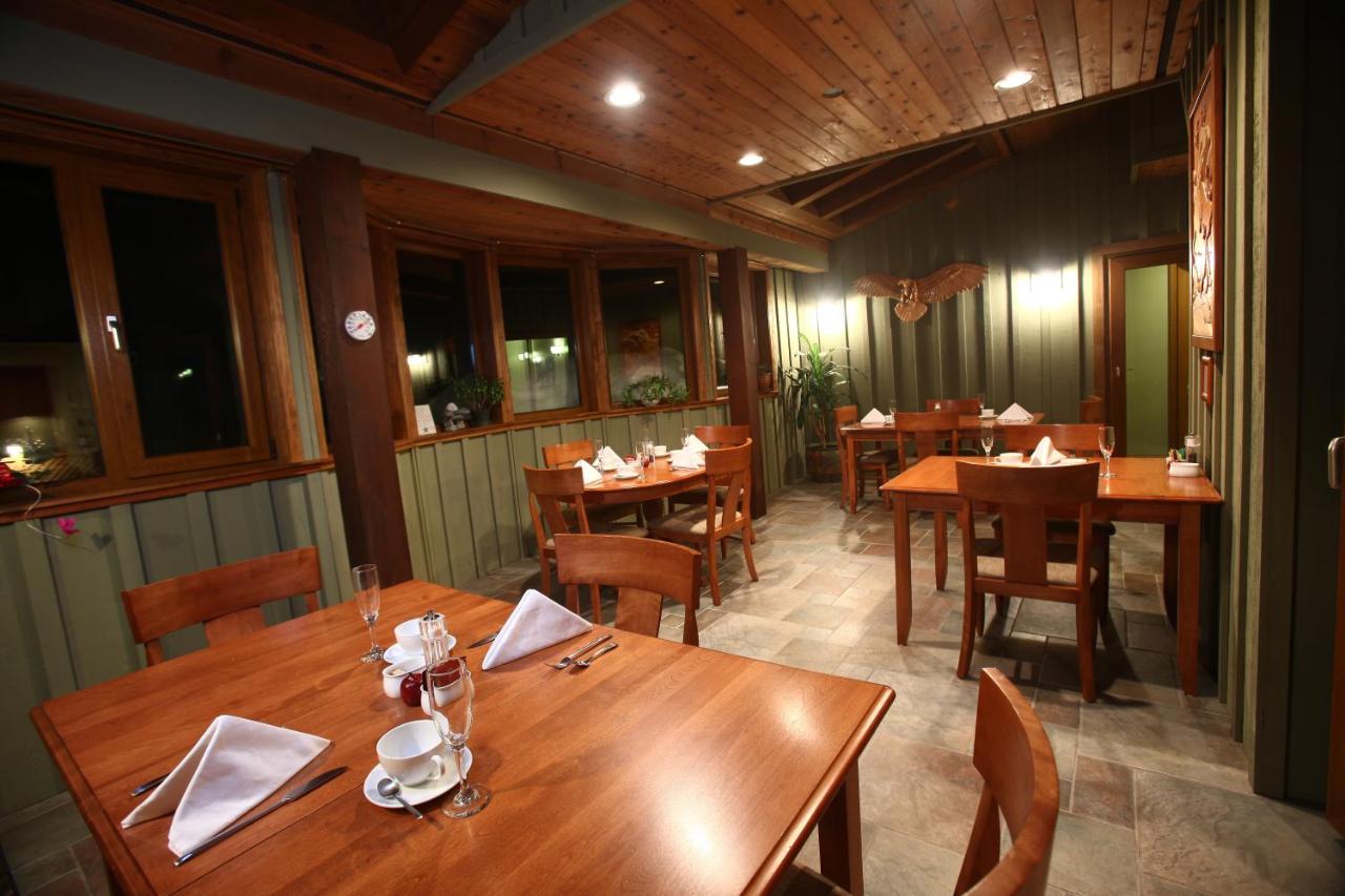 Whistler Alpine Chalet Retreat & Wellness photo