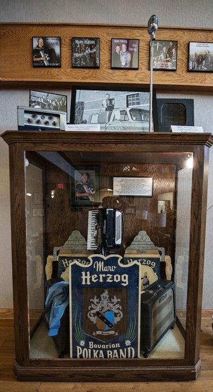 Marv Herzog Hotel — photo 14