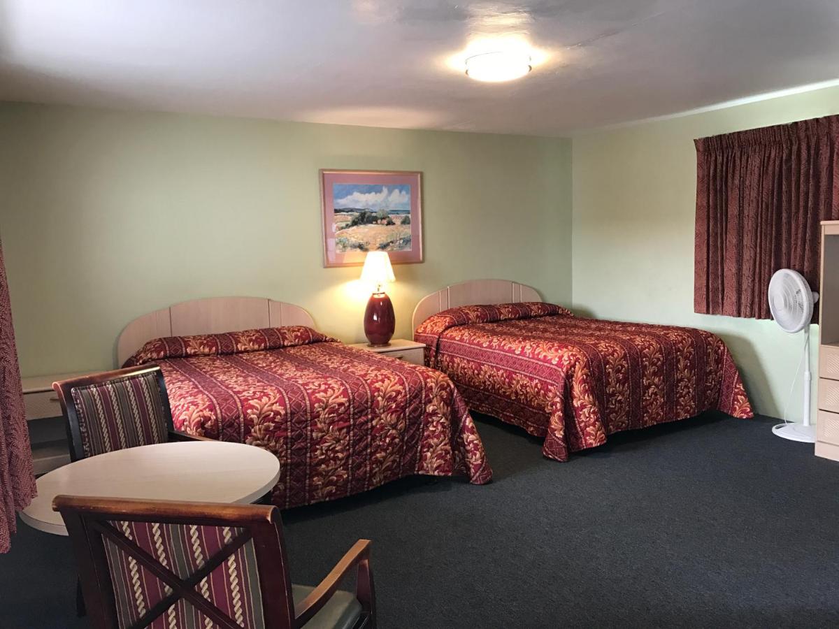 Old Marina Inn — photo 11