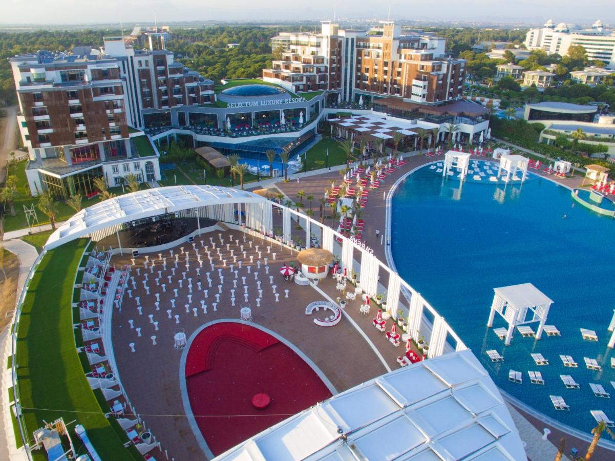 Heated swimming pool: Selectum Luxury Resort Belek