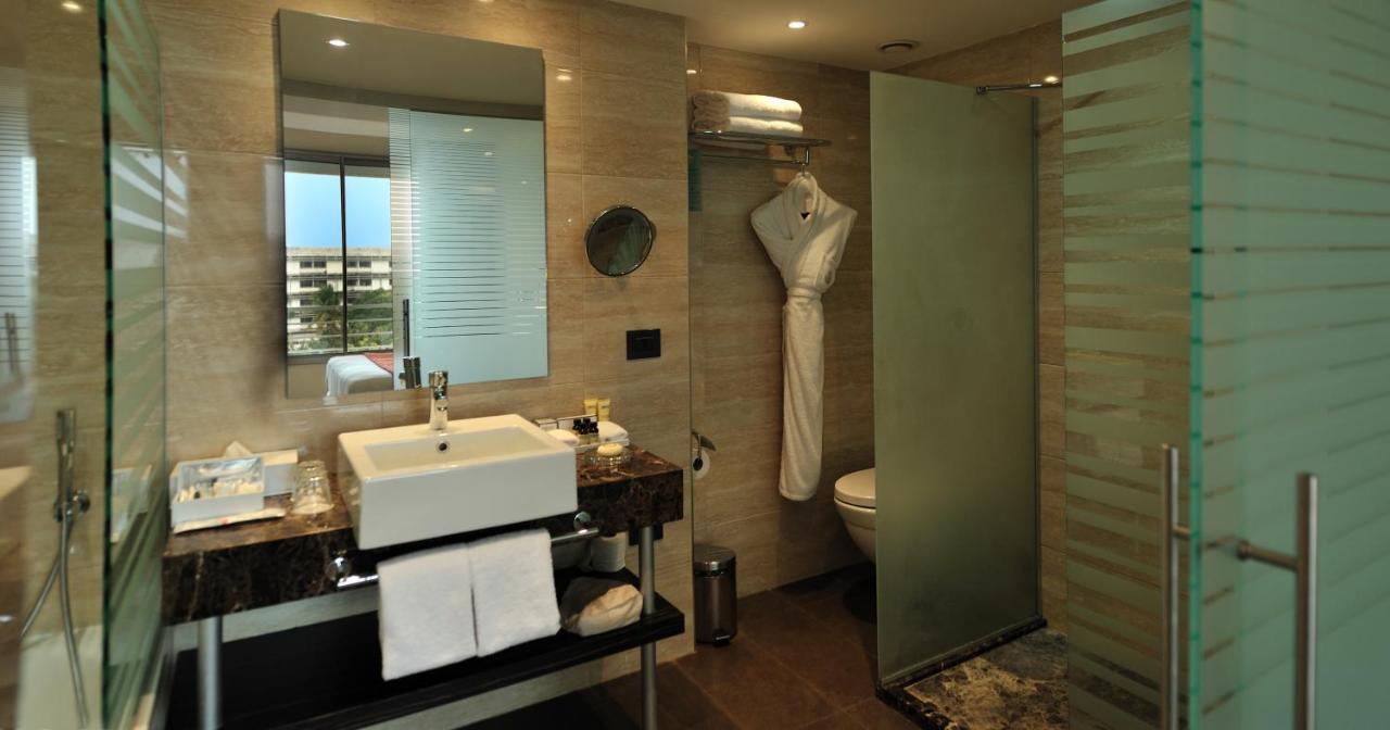 Pullman Kinshasa Grand Hotel photo