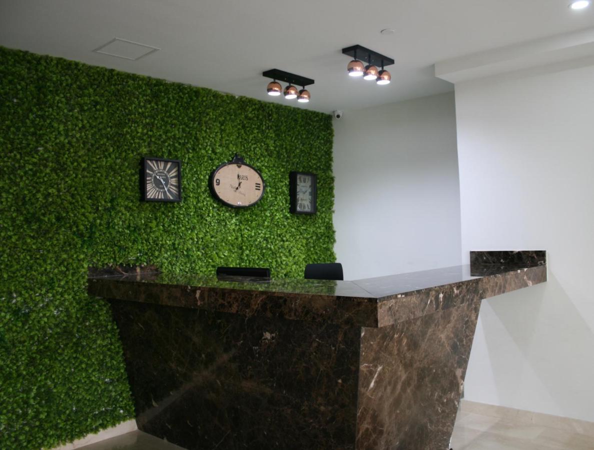 Hotel Madeiro photo