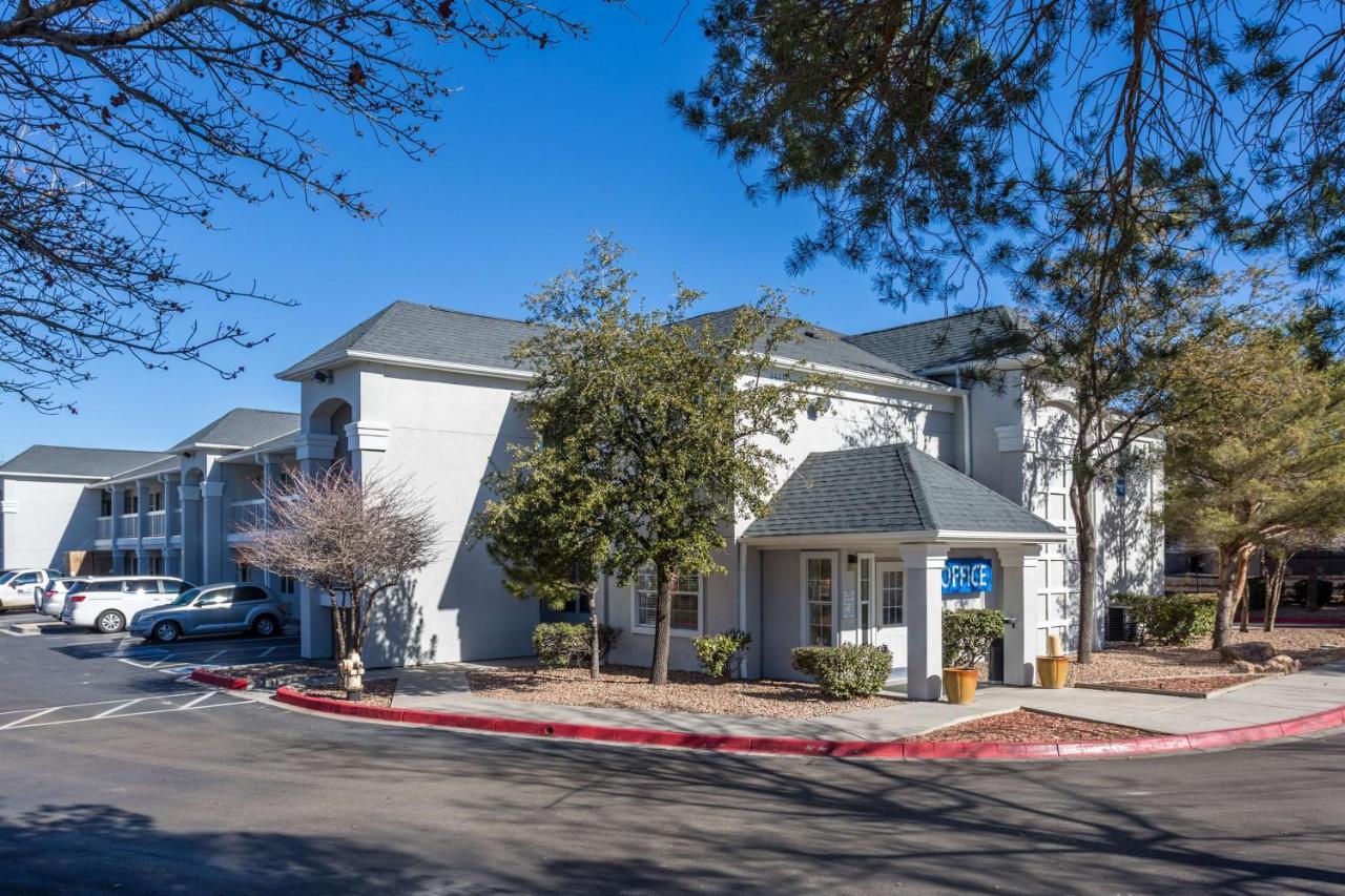 Image: Studio 6-Albuquerque, NM - North