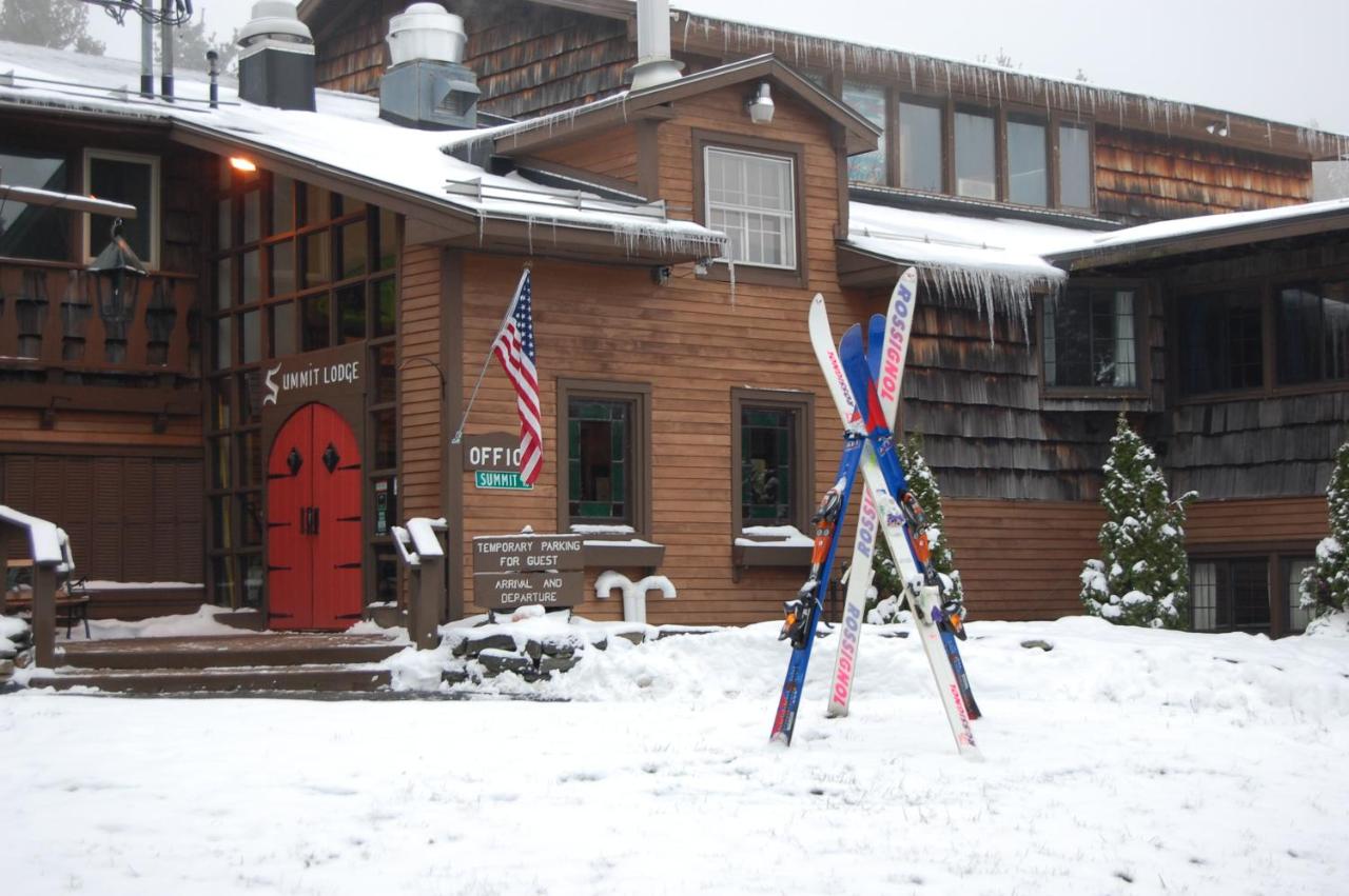 Summit Lodge — photo 2