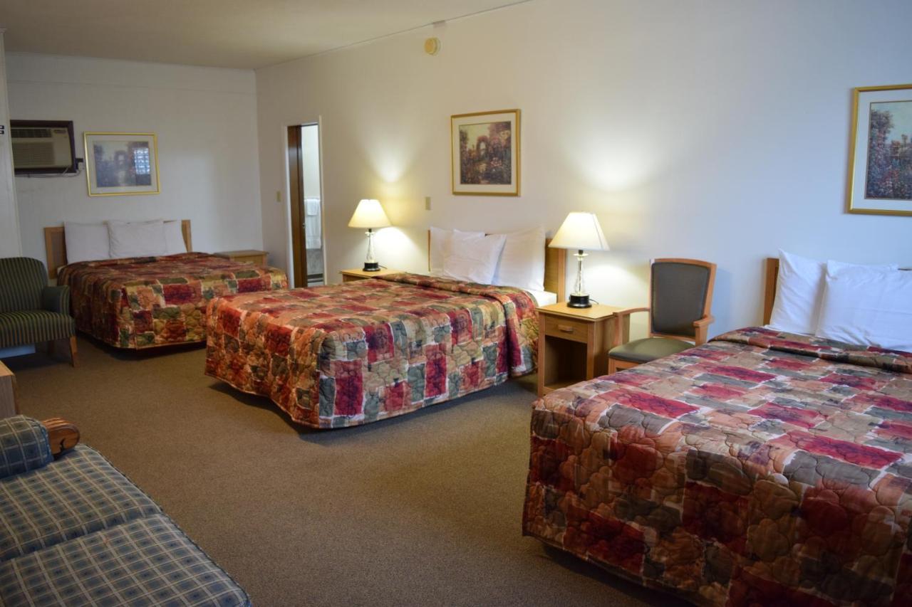 Economy Inn — photo 11