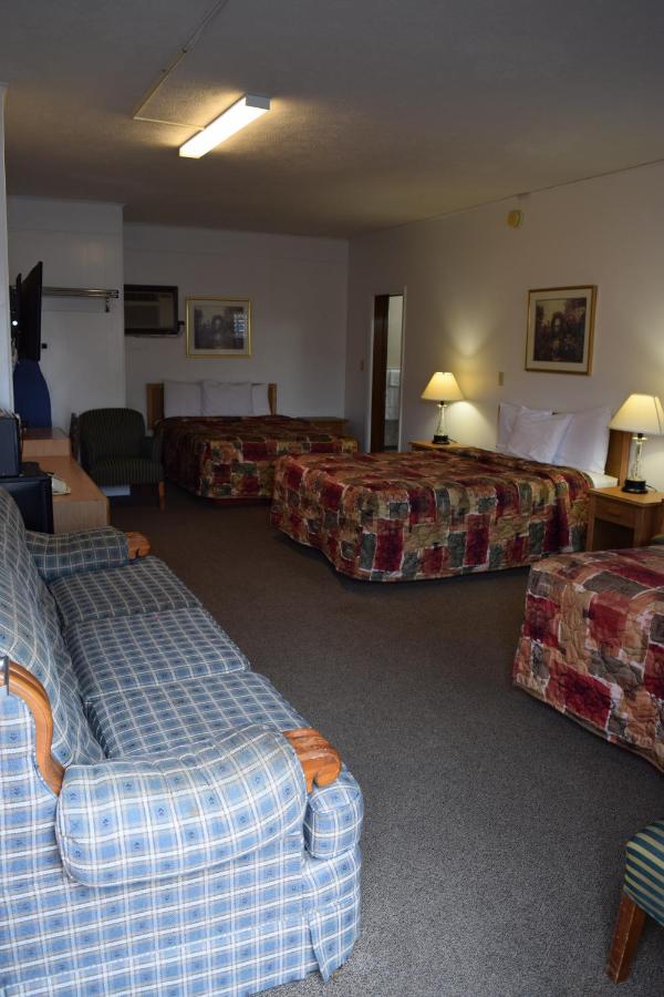 Economy Inn — photo 13