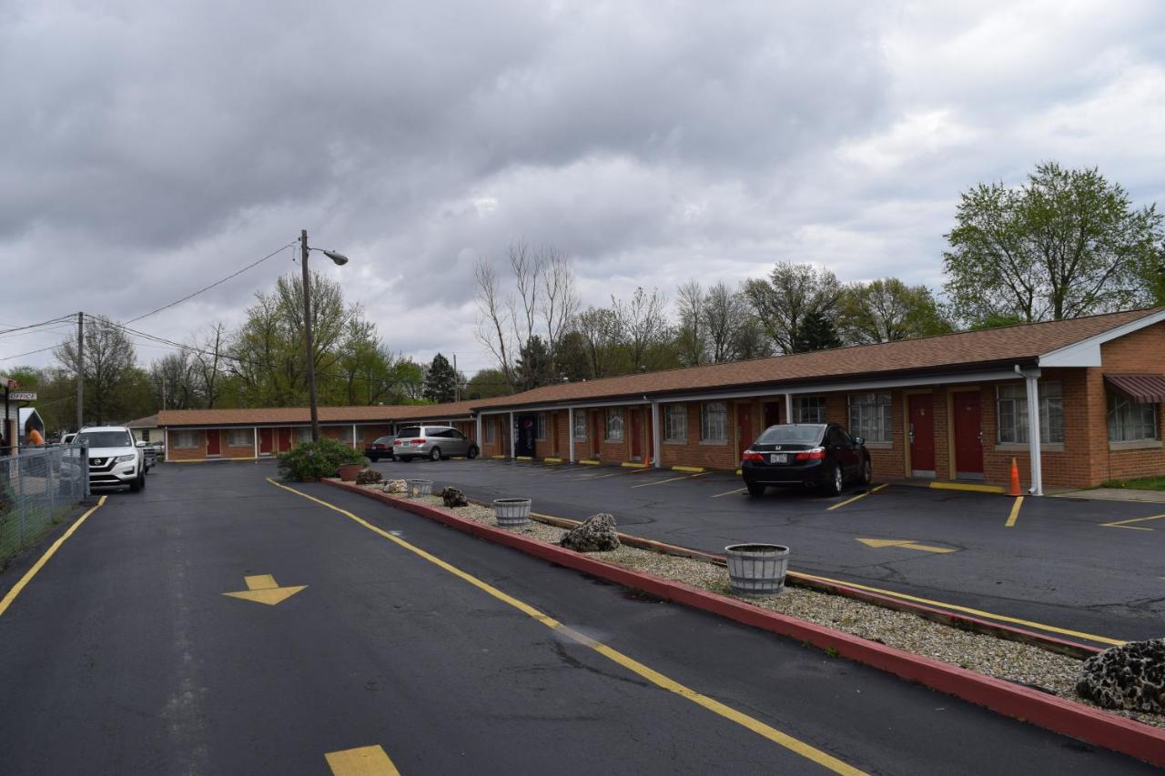 Economy Inn — photo 5