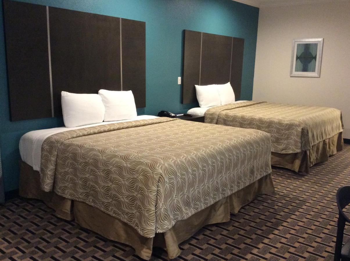 Regency Inn — photo 21